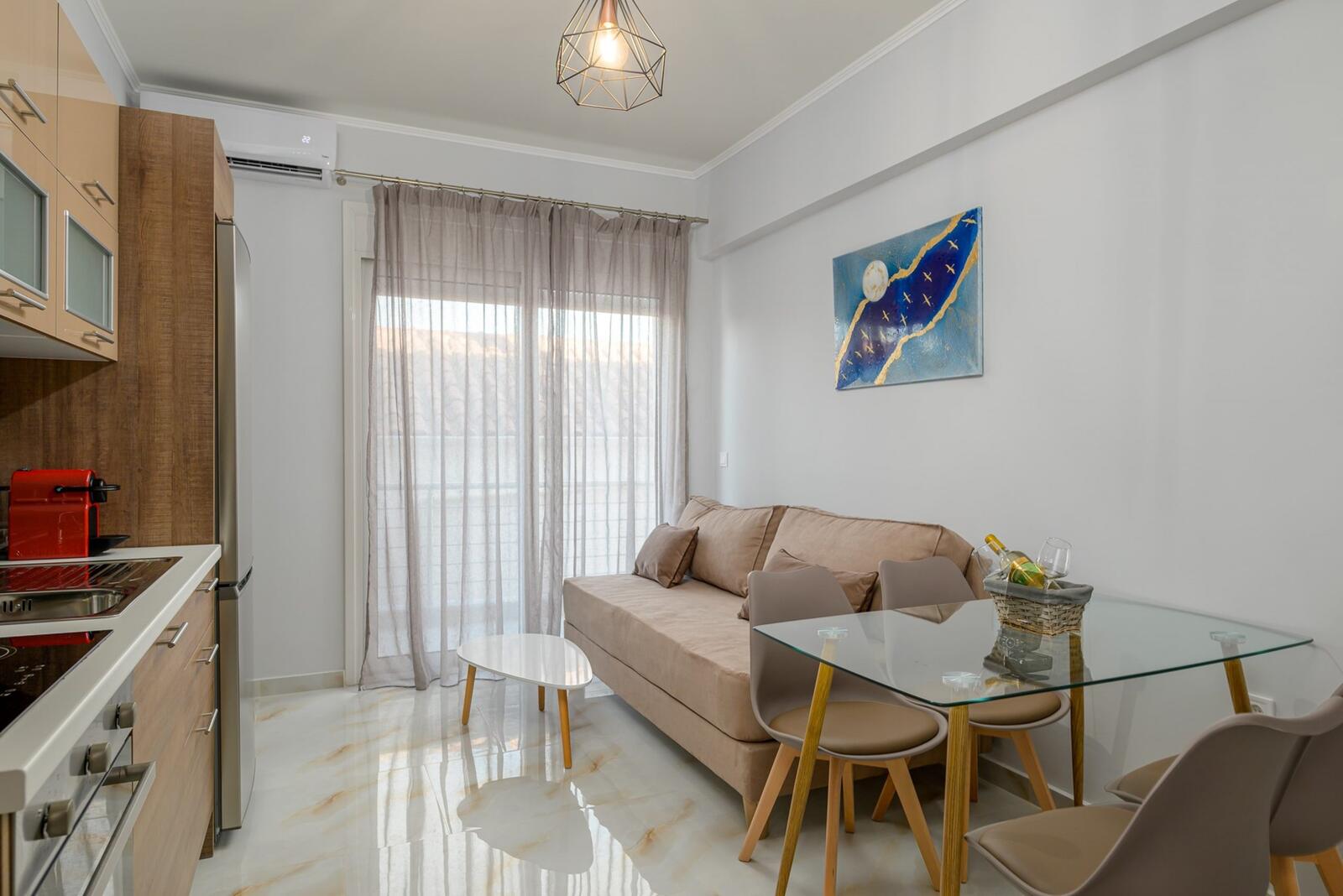 Lavish two-bedroom with balcony — φωτογραφία 2